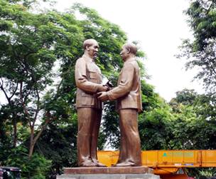 Những tượng đài mang tên Chủ tịch Hồ Chí Minh