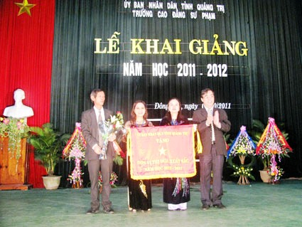 Khai giảng năm học mới 2011 - 2012