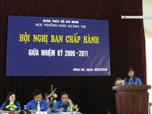 Hội nghị giữa nhiệm kỳ BCH Đoàn trường khoá XVII, nhiệm kỳ 2009-2011