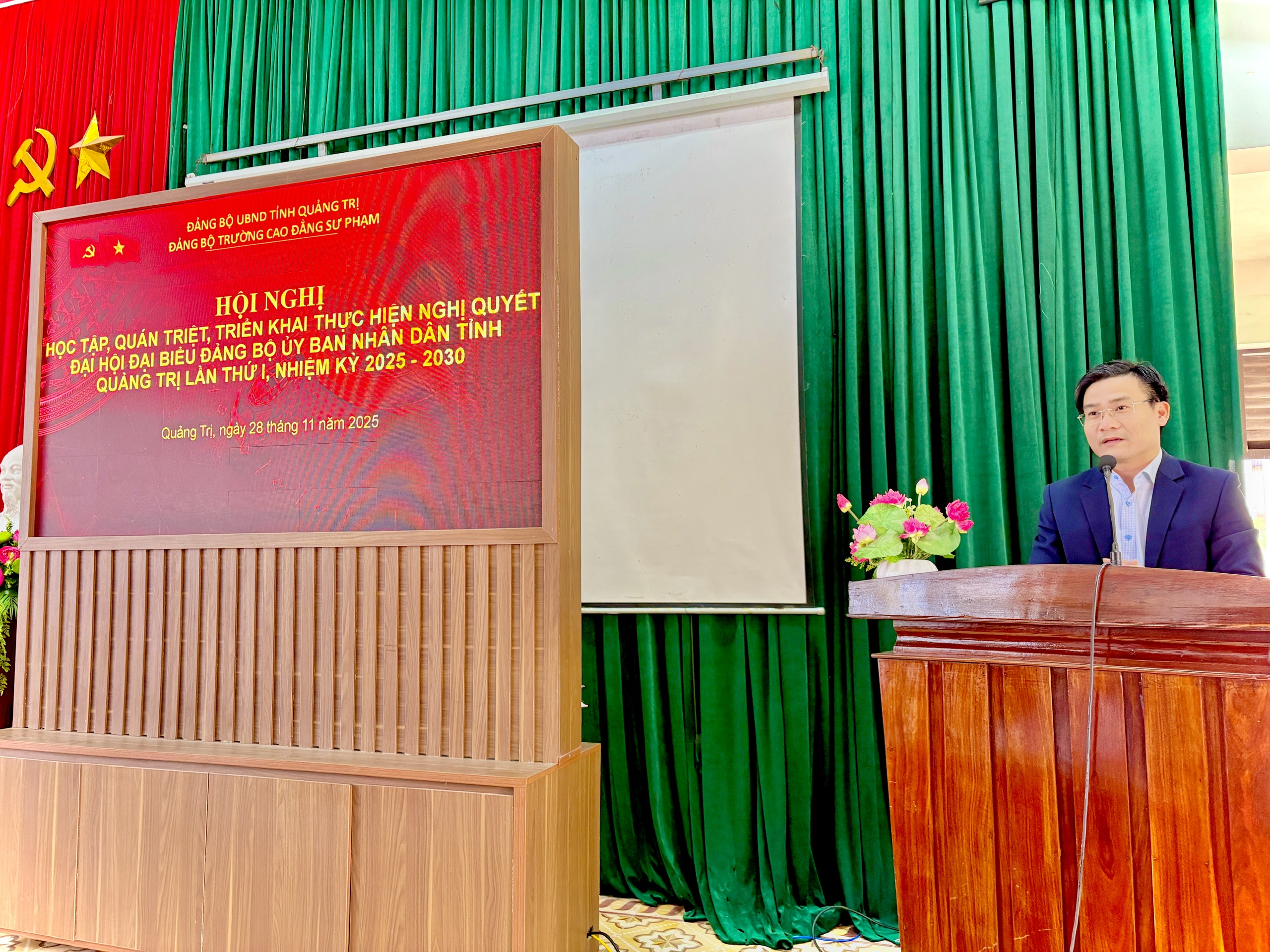 ĐẢNG BỘ TRƯỜNG CAO ĐẲNG SƯ PHẠM QUẢNG TRỊ TỔ CHỨC HỘI NGHỊ QUÁN TRIỆT, TRIỂN KHAI THỰC HIỆN NGHỊ QUYẾT ĐẠI HỘI ĐẠI BIỂU ĐẢNG BỘ UBND TỈNH LẦN THỨ NHẤT, NHIỆM KỲ 2025-2030