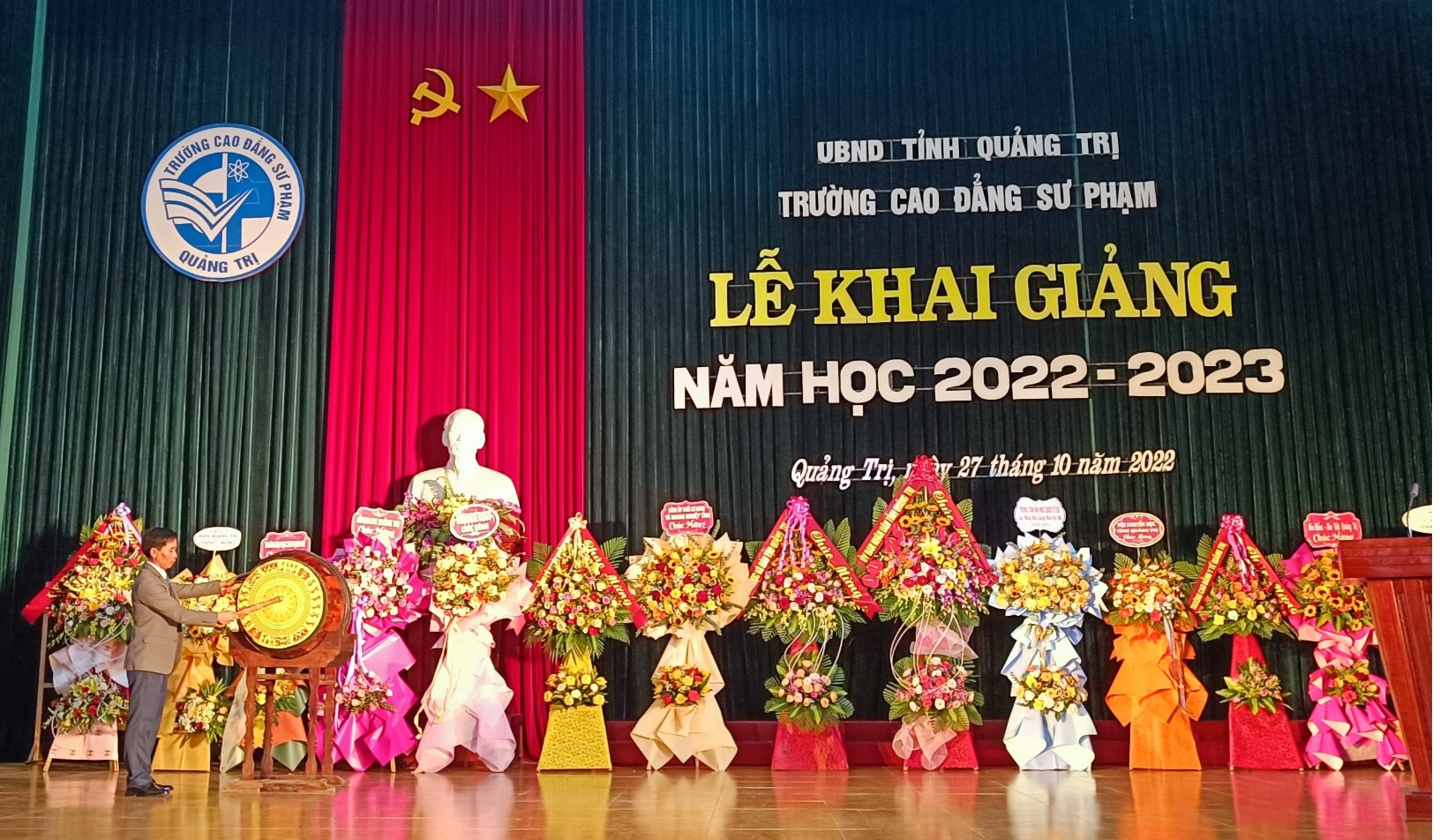 THẦY VÀ TRÒ TRƯỜNG CĐSP QUẢNG TRỊ HÂN HOAN NGÀY KHAI GIẢNG NĂM HỌC 2022-2023