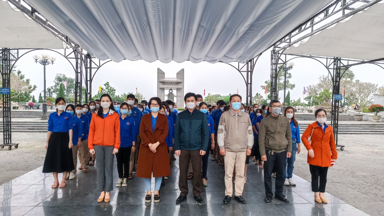 HOẠT ĐỘNG CHÀO MỪNG KỶ NIỆM 77 NĂM NGÀY THÀNH LẬP QUÂN ĐỘI NHÂN DÂN VIỆT NAM 22/12/1944 – 22/12/2021