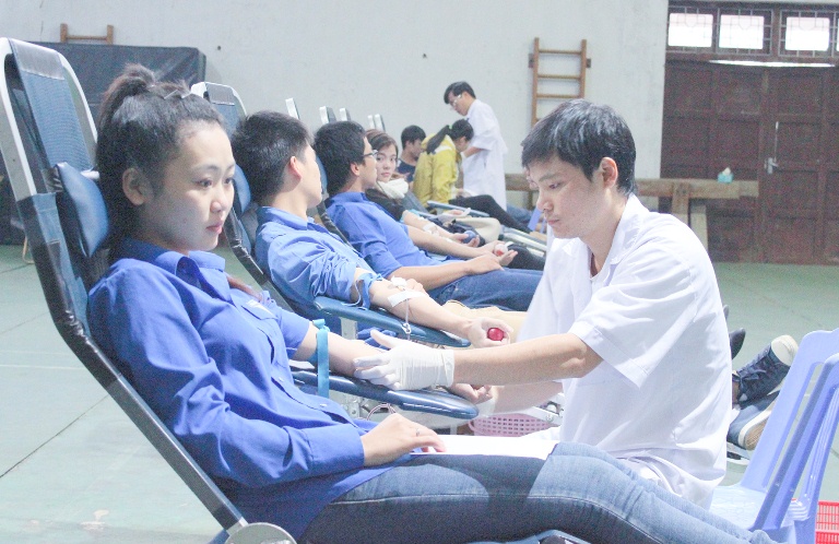  Phòng chống HIV/AIDS trong học đường 