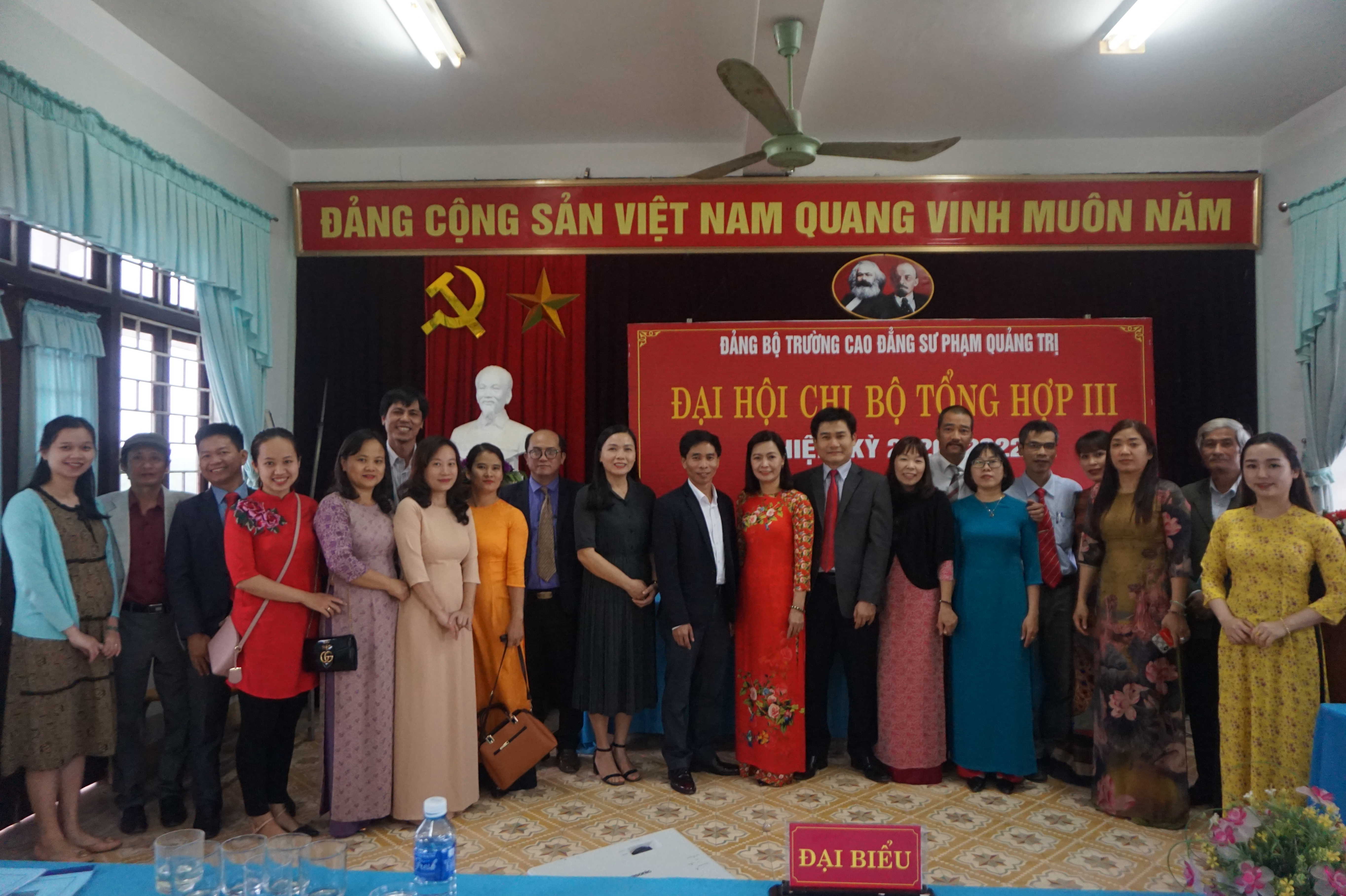 ĐẠI HỘI ĐIỂM - CHI BỘ TỔNG HỢP III NHIỆM KỲ 2020 - 2022   ĐẢNG BỘ TRƯỜNG CAO ĐẲNG SƯ PHẠM QUẢNG TRỊ