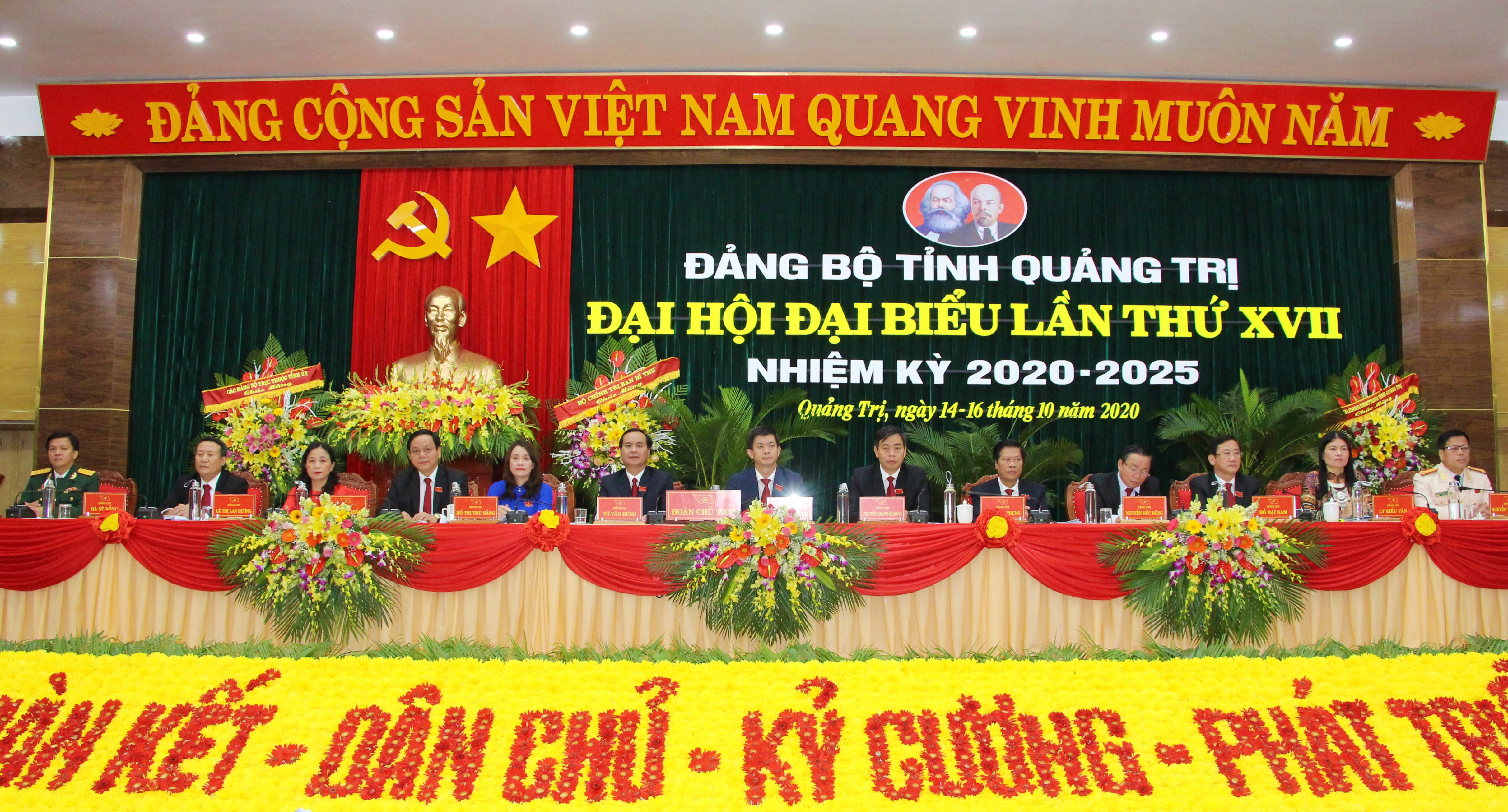  Khai mạc trọng thể Đại hội đại biểu lần thứ XVII Đảng bộ tỉnh Quảng Trị, nhiệm kỳ 2020 – 2025