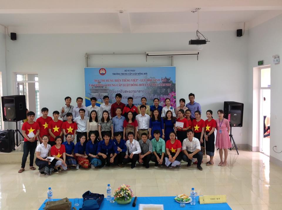 Lưu học sinh Lào tham dự Hội thi 